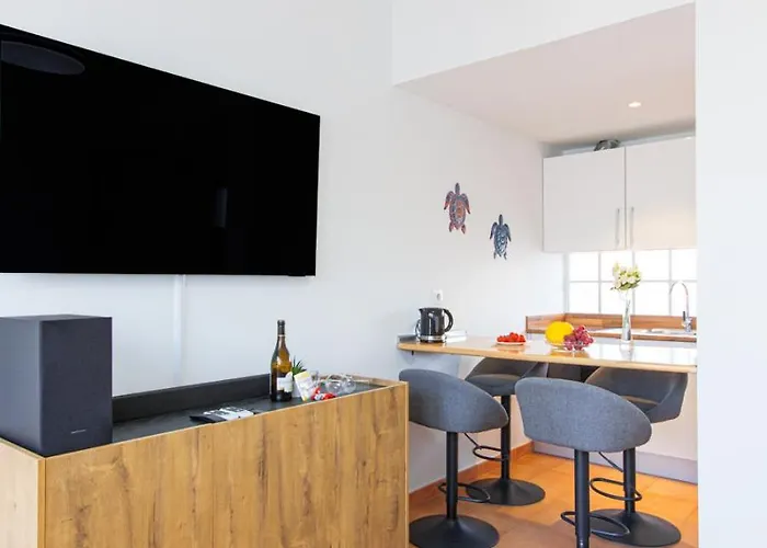 Wonderful Astarita Pool - Daniele